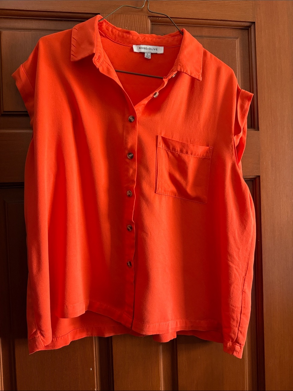 Rose & Olive Bright Orange Short Sleeve Button-Front Shirt Size L EUC